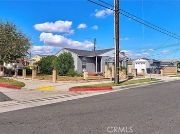 465 E 219th