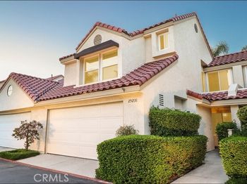 25231 Avenida Pacifica