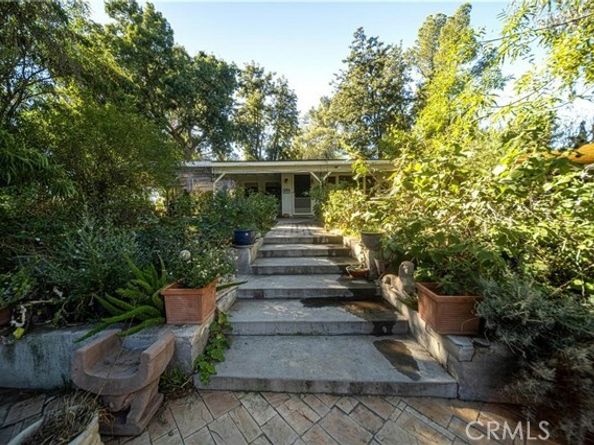 9522 La Canada, Sunland (los Angeles) CA 91040