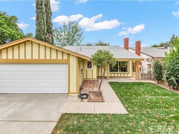 20010 Eccles Street, Winnetka (los Angeles) CA 91306