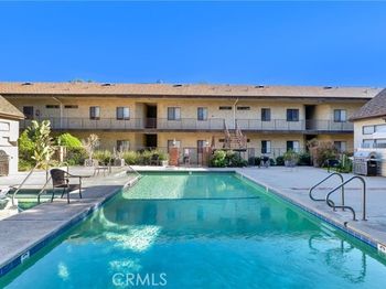 7632 Topanga Canyon