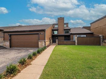 5624  Oak View Drive 