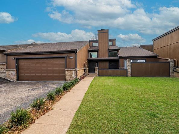 5624  Oak View Drive , Fort Worth Texas 76112