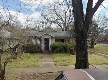 806 N Montclair Avenue 