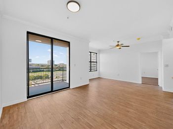 330  Las Colinas Boulevard E