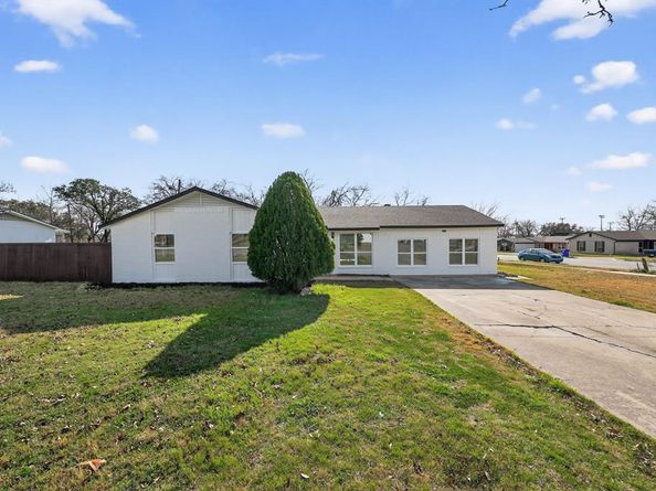 2808  Old North Road , Farmers Branch Texas 75234