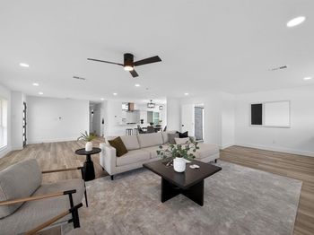 2808  Old North Road 