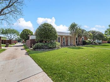 3316  John Muir Court 