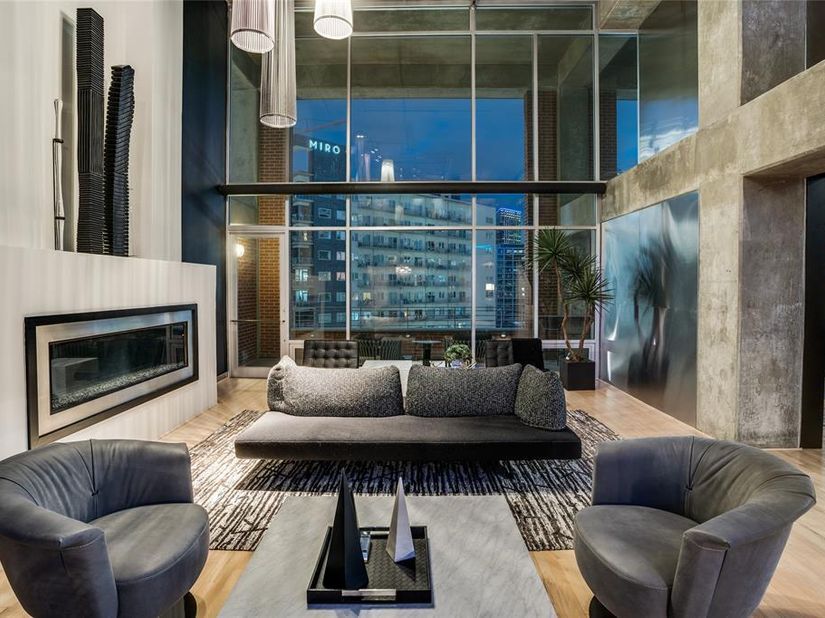 2011  Cedar Springs Road  606, Dallas Texas 75201