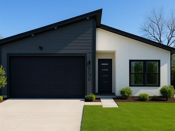 2820  Pennsylvania Avenue , Dallas Texas 75215