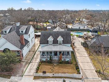 809 W Louisiana Street 