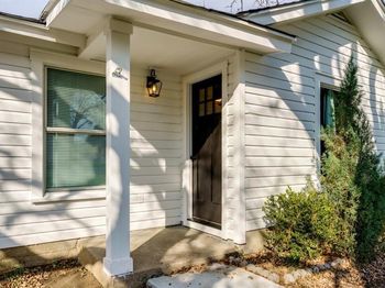 2021  Bluebonnet Drive 