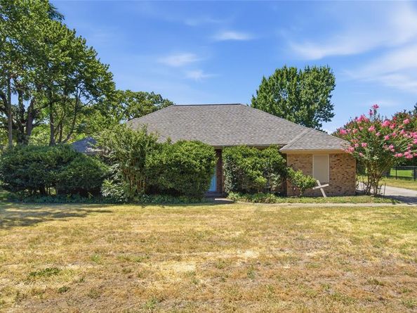 213  White Drive , Colleyville Texas 76034