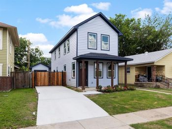 1104 E Annie Street 
