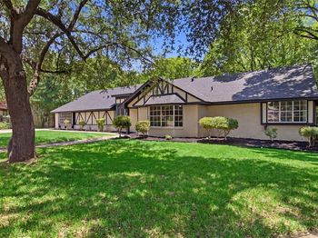 210  Squirebrook Drive 