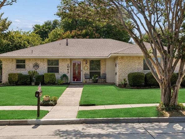1043  Cherrywood Lane , Carrollton Texas 75006