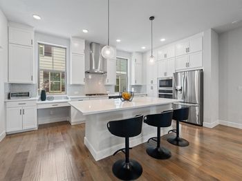 2739  Flowering Peach Lane 
