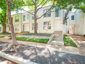 4122  Travis Street 