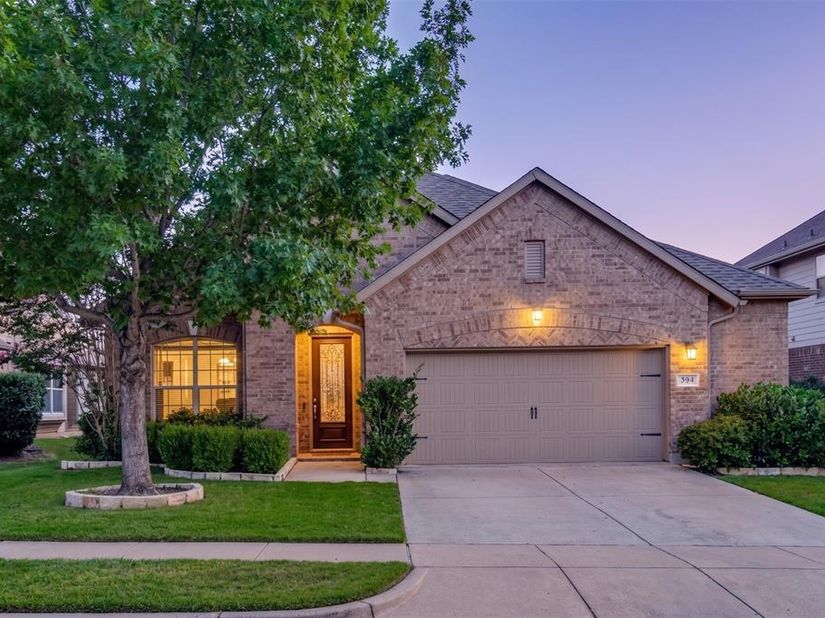 594  Louder Way , Fate Texas 75087