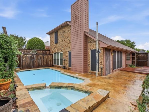 5101  Hearthcrest Drive , Garland Texas 75044