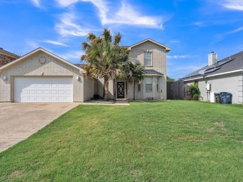 4024  Busch Gardens Drive , Fort Worth Texas 76123