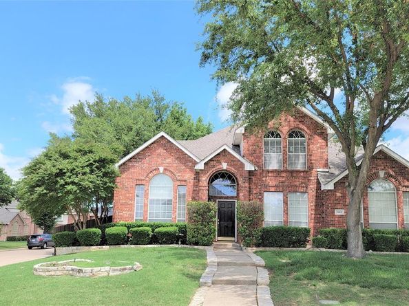 1464  Summerhill Drive , Carrollton Texas 75007