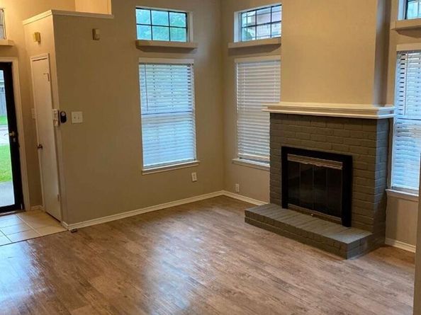 5027  Clover Haven Street , Dallas Texas 75227