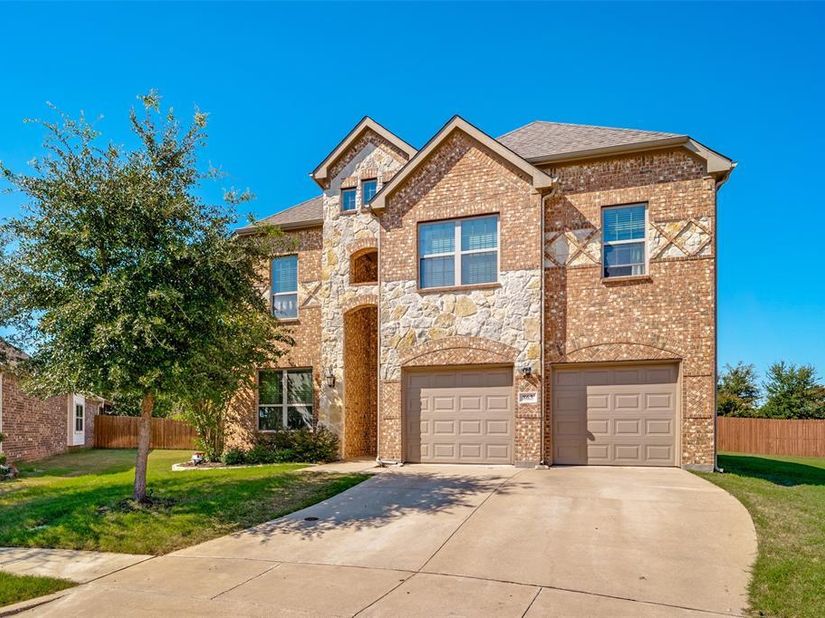 863  Mccall Drive , Fate Texas 75087