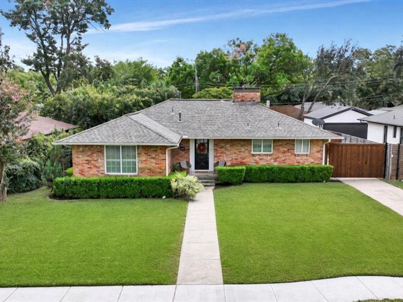 6452  Highgate Lane , Dallas Texas 75214