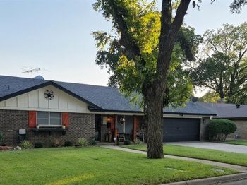 1129  Henson  