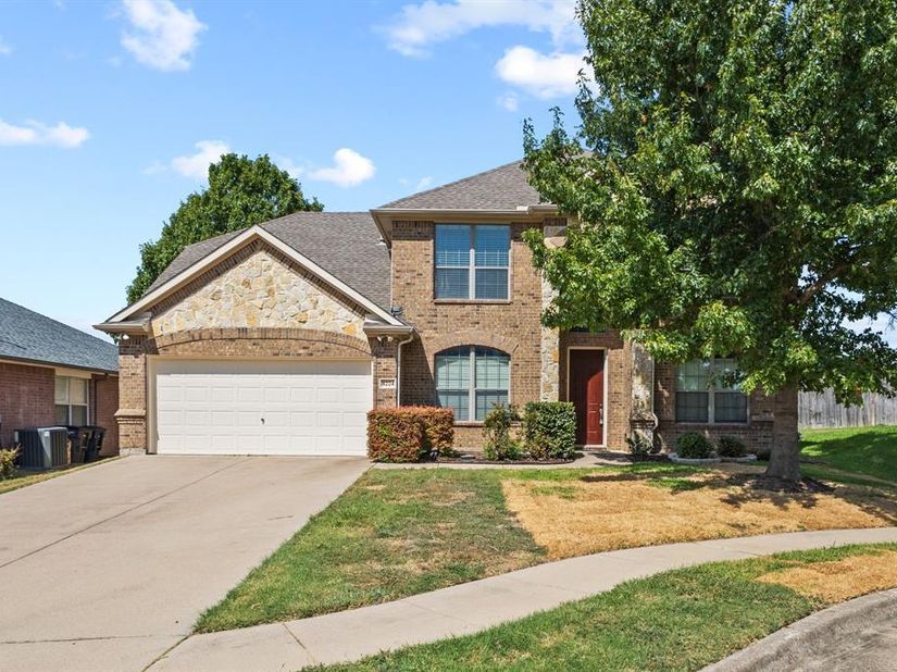 8224  Summerview Court , Fort Worth Texas 76123