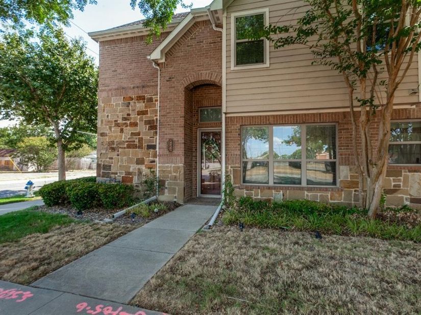 524 S Greenville Avenue , Richardson Texas 75081