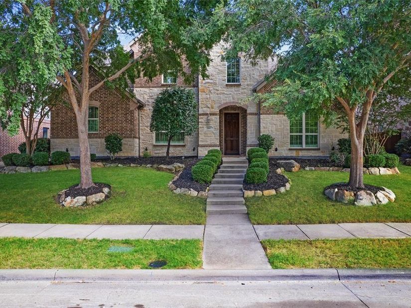860  Bear Crossing Drive , Allen Texas 75013