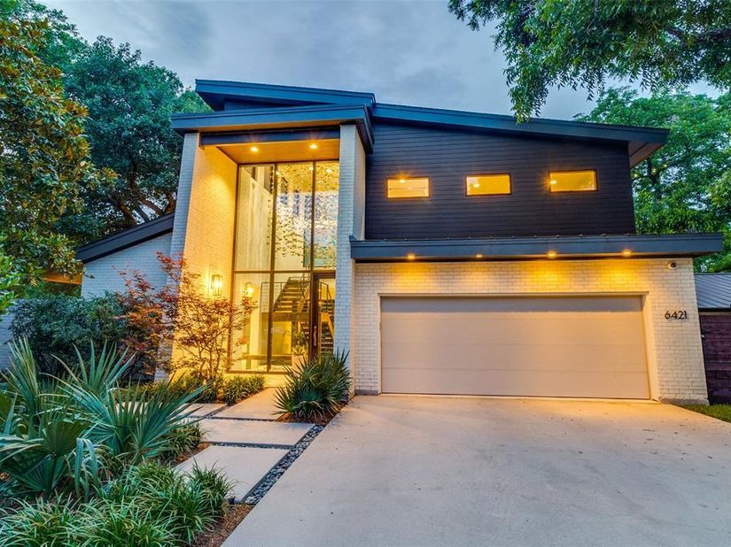 6421  Blanch Circle , Dallas Texas 75214