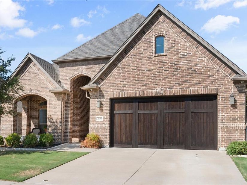 2633  Trinity Trail Way , Fort Worth Texas 76118