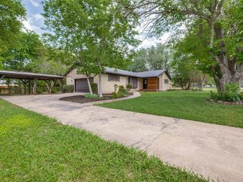 1533 E Springcrest Circle 