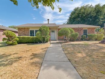 1418  Paris Drive 