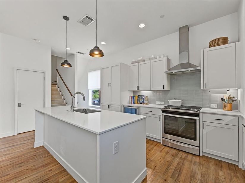 2310 N Fitzhugh Avenue  40, Dallas Texas 75204