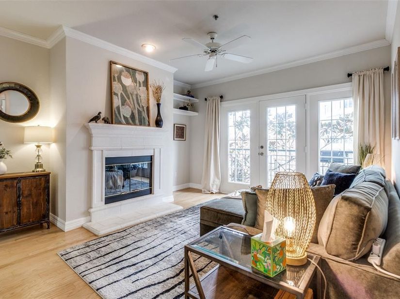 3400  Welborn Street  301, Dallas Texas 75219