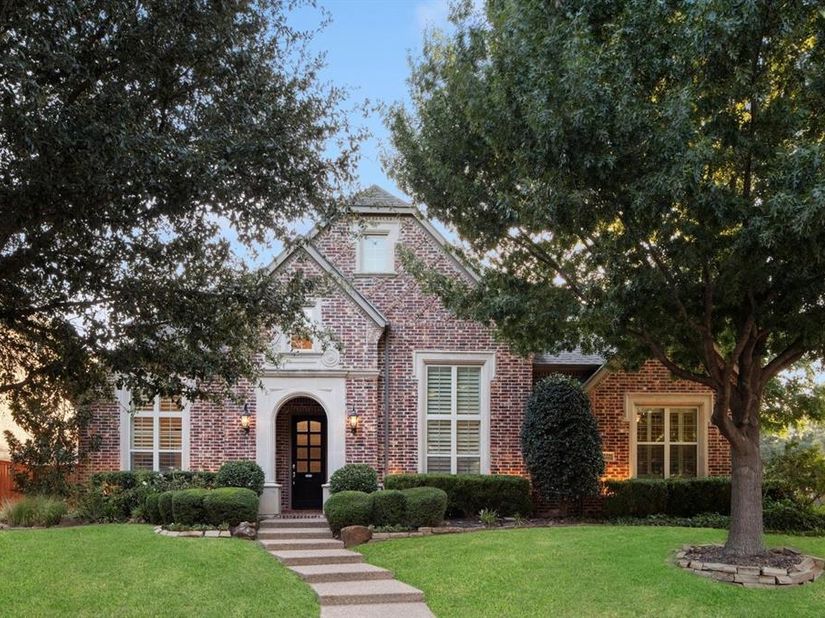 9114  Parson Drive , Lantana Texas 76226