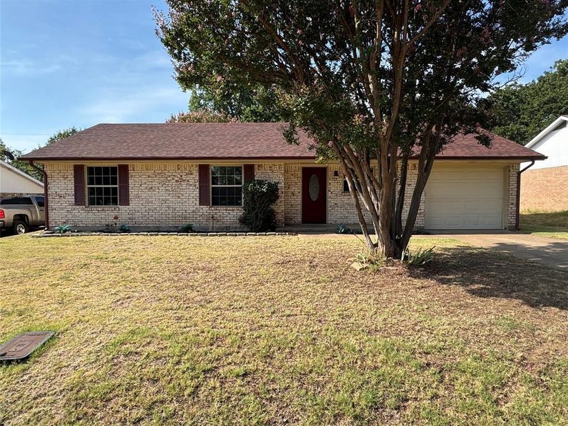 732  Dunaway Lane , Azle Texas 76020