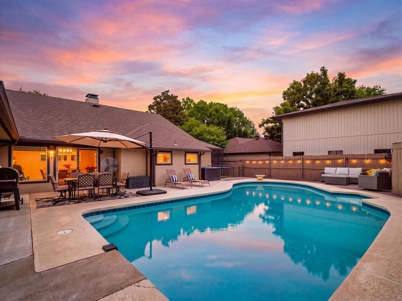 3313  Bobwhite Drive , Bedford Texas 76021