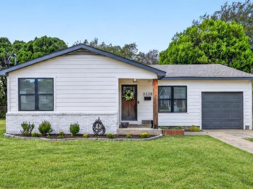 3228  Olive Place , Fort Worth Texas 76116