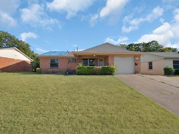 840  Clearwood Drive 