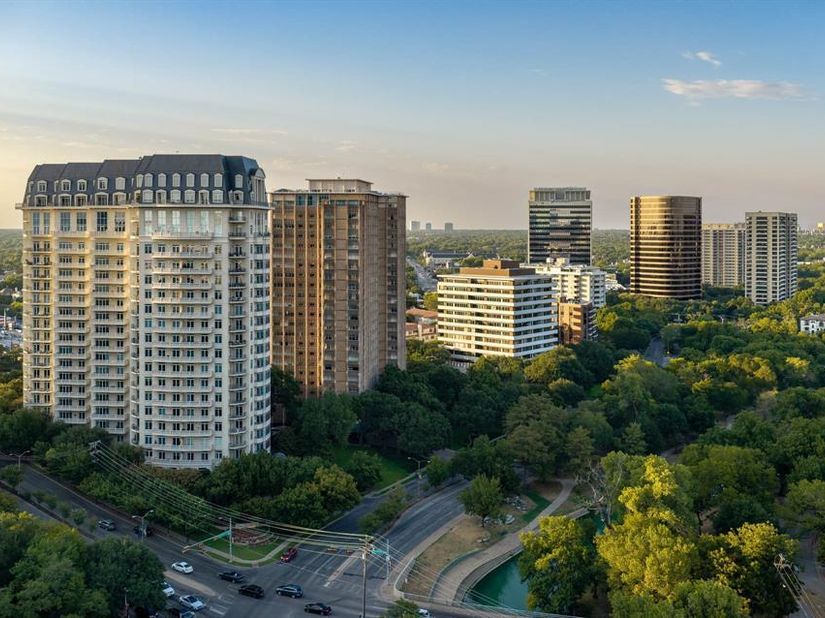 3505  Turtle Creek Boulevard  18C, Dallas Texas 75219