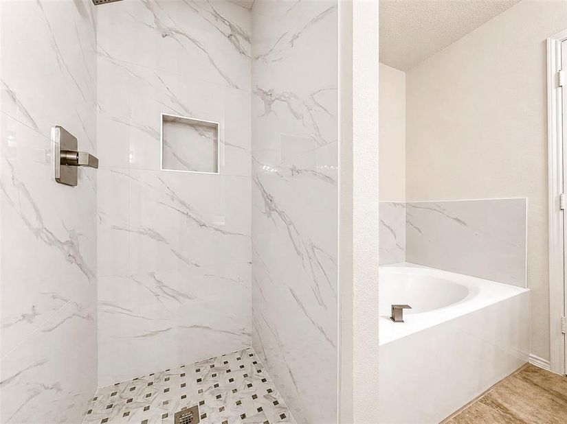 3312  Knoll Trail , Balch Springs Texas 75180