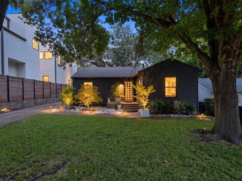 1906  Lakeland Drive , Dallas Texas 75218