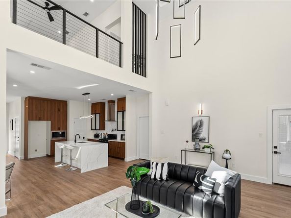 3634  Darien Street , Dallas Texas 75212