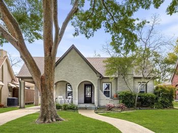 907  Monte Vista Drive 
