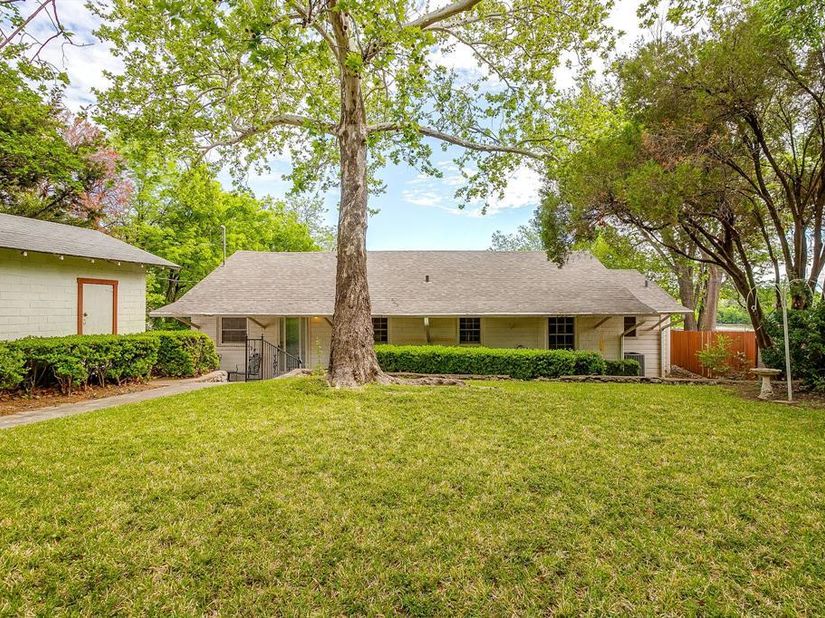 8316  Heron Drive , Fort Worth Texas 76108